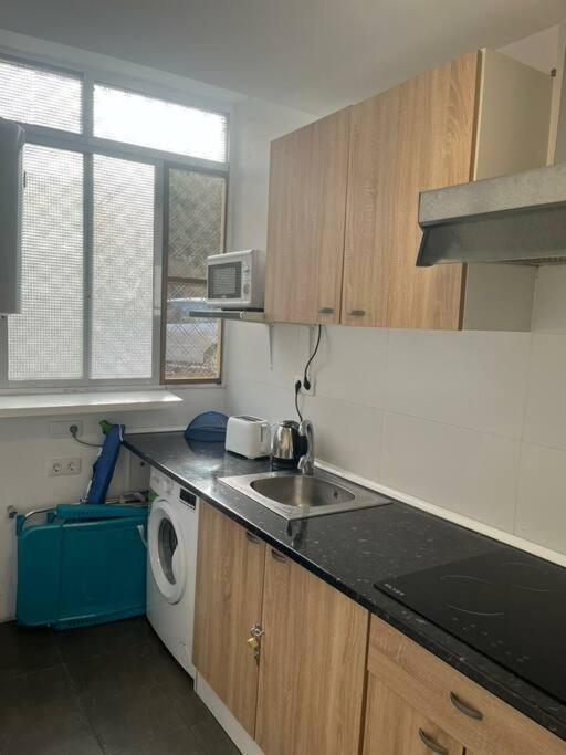 Apartamento Rambla De Almeria Luaran gambar