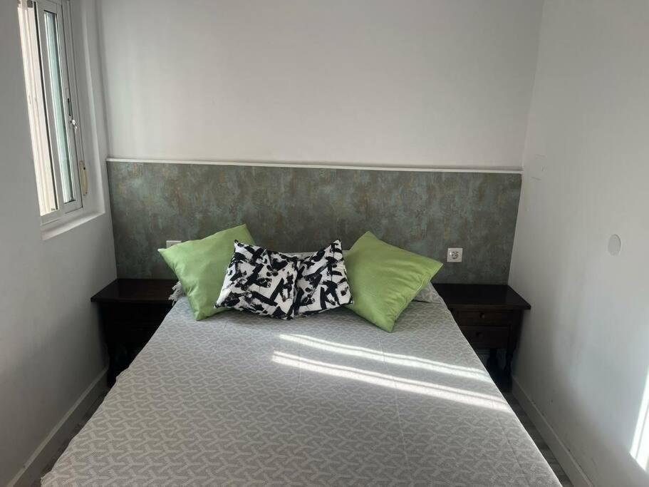 Apartamento Rambla De Almeria Luaran gambar